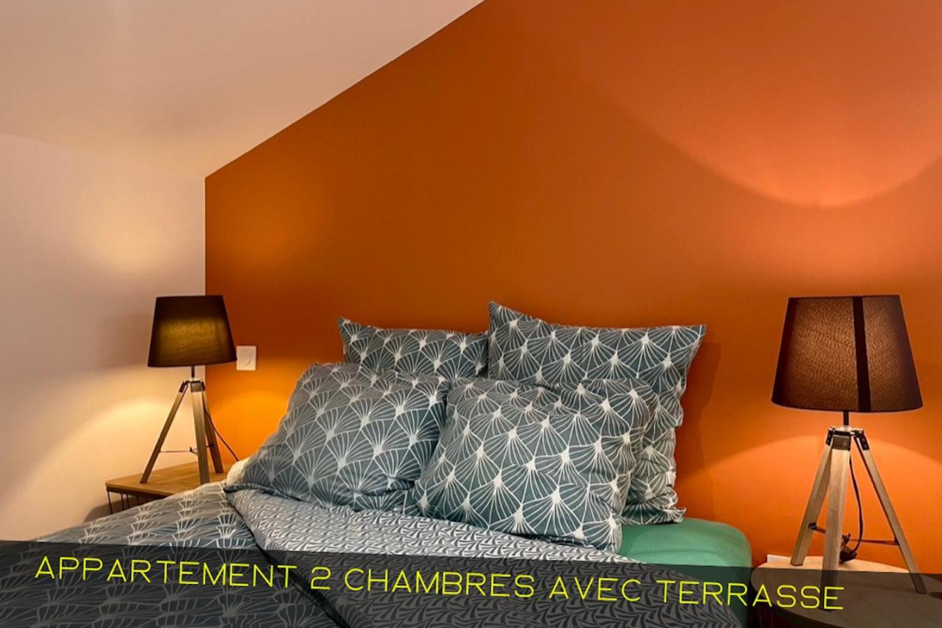 Les Appartements Du Pont Joubert ポアティエ エクステリア 写真